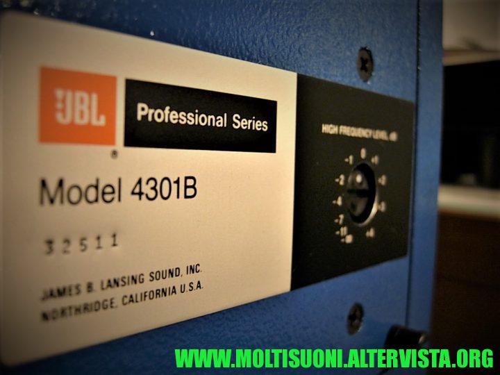 Moltisuoni - JBL 4301B Control monitor
